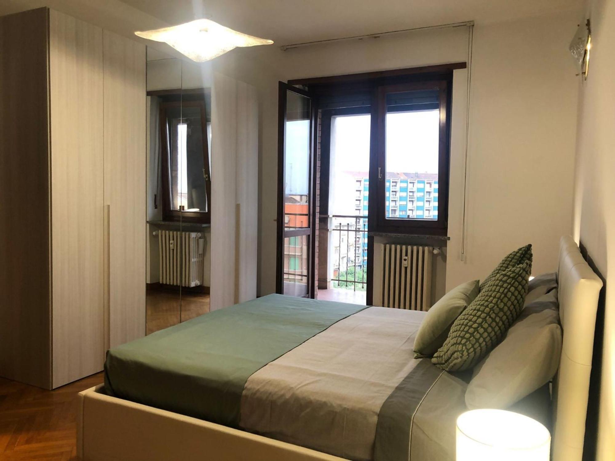 Apartamento Metro Molinette Panoramico Con 6 Posti Letto Turín Exterior foto